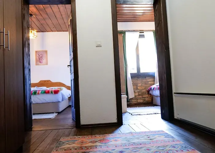 Casa vacanze трите къщи