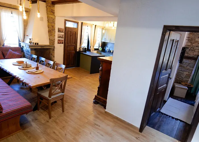 Casa vacanze трите къщи